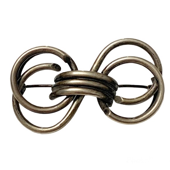 Vintage Jewelry - Vintage Sterling silver stylized rounded bow shaped mod brooch pin